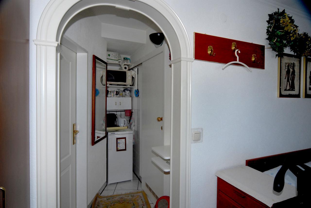 Haus Wessel Hotel Köln Eksteriør billede